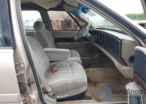 1998 Buick Lesabre Custom из США, поврежденный, VIN 1G4HP52K4WH526275